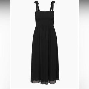 Aritzia Golden Hour Dress in Black Size M